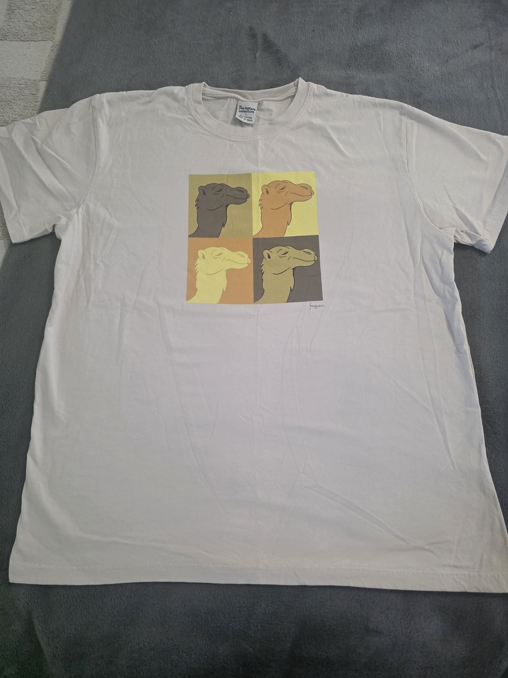 Men's White Graphic Camel Pop Art T-Shirt
